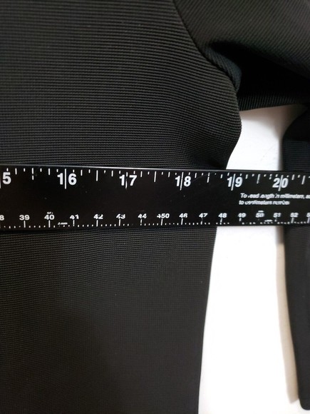 Chicos Collection  Black 3/4 Sleeve  Ribbon trim  Top Size 0  tunic hi-lo - Picture 5 of 6